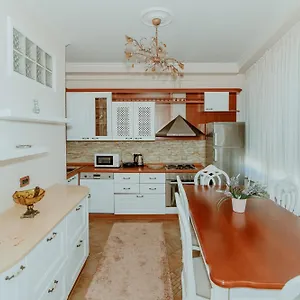 https://panoramic-city-center.hotels-in-tirana.com